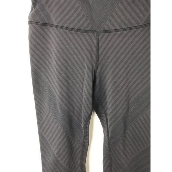 Alo Capri leggings size M….0601 - Picture 8 of 8